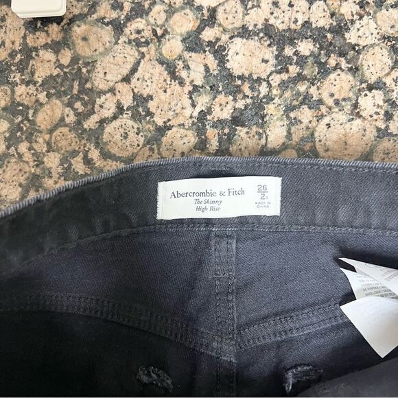 Abercrombie & Fitch The Skinny High Rise Denim Black Jeans Buttonfly Size 26/2R - Picture 4 of 5